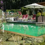 Maison d'hôtes Gaestehaus Waldrand Garni 3*