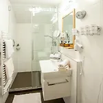 Gaestehaus Waldrand Garni Wiesing