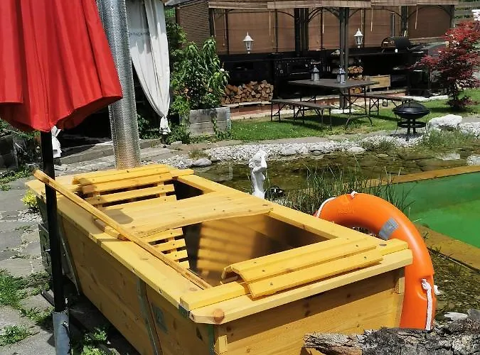 加尔尼瓦尔德兰德旅馆