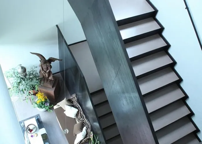 加尔尼瓦尔德兰德旅馆 招待所 韦兴