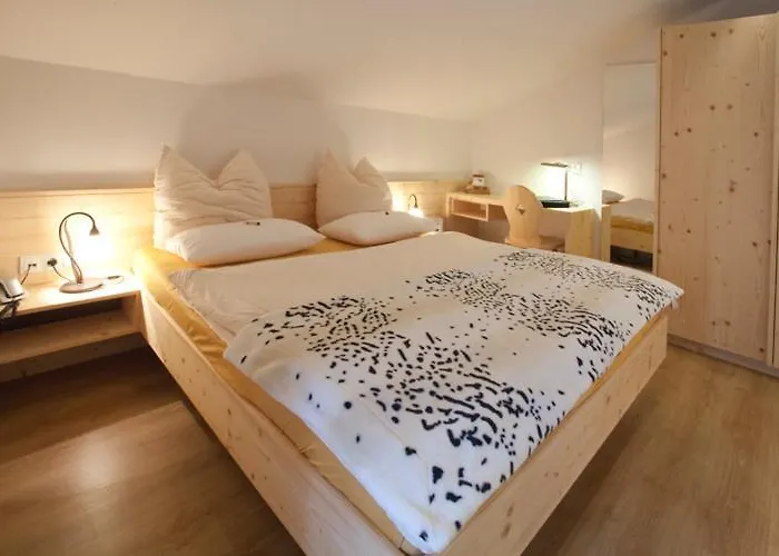 加尔尼瓦尔德兰德旅馆 招待所