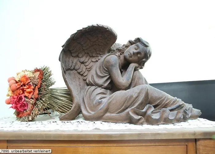 加尔尼瓦尔德兰德旅馆 韦兴