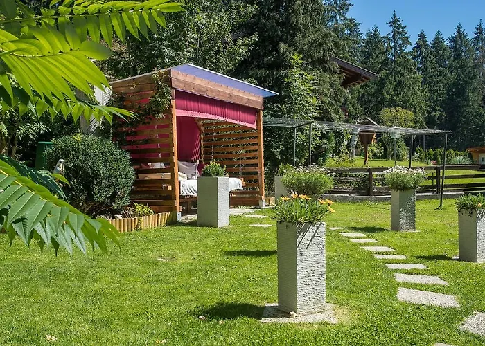 加尔尼瓦尔德兰德旅馆 招待所 韦兴