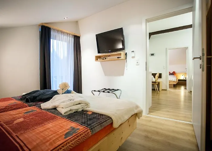 加尔尼瓦尔德兰德旅馆 招待所 韦兴