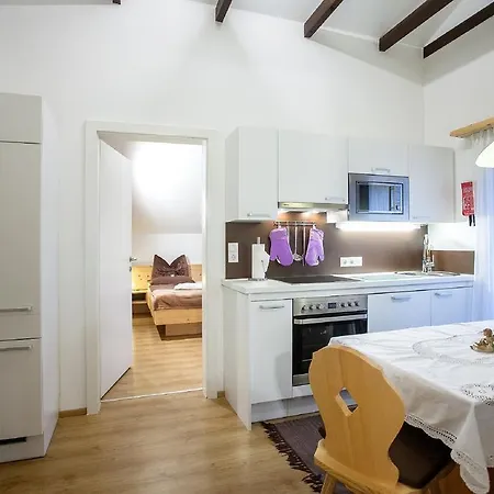 Gastehaus Waldrand Garni Guest house Wiesing