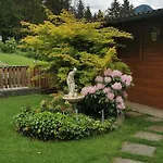 Gastehaus Waldrand Garni Guest house 3*