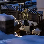 Gastehaus Waldrand Garni Guest house