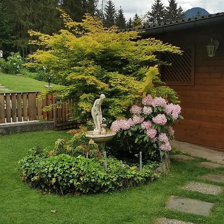 Gaestehaus Waldrand Garni Maison d'hôtes 3*